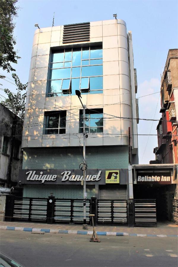 Reliable Inn Calcutta Buitenkant foto