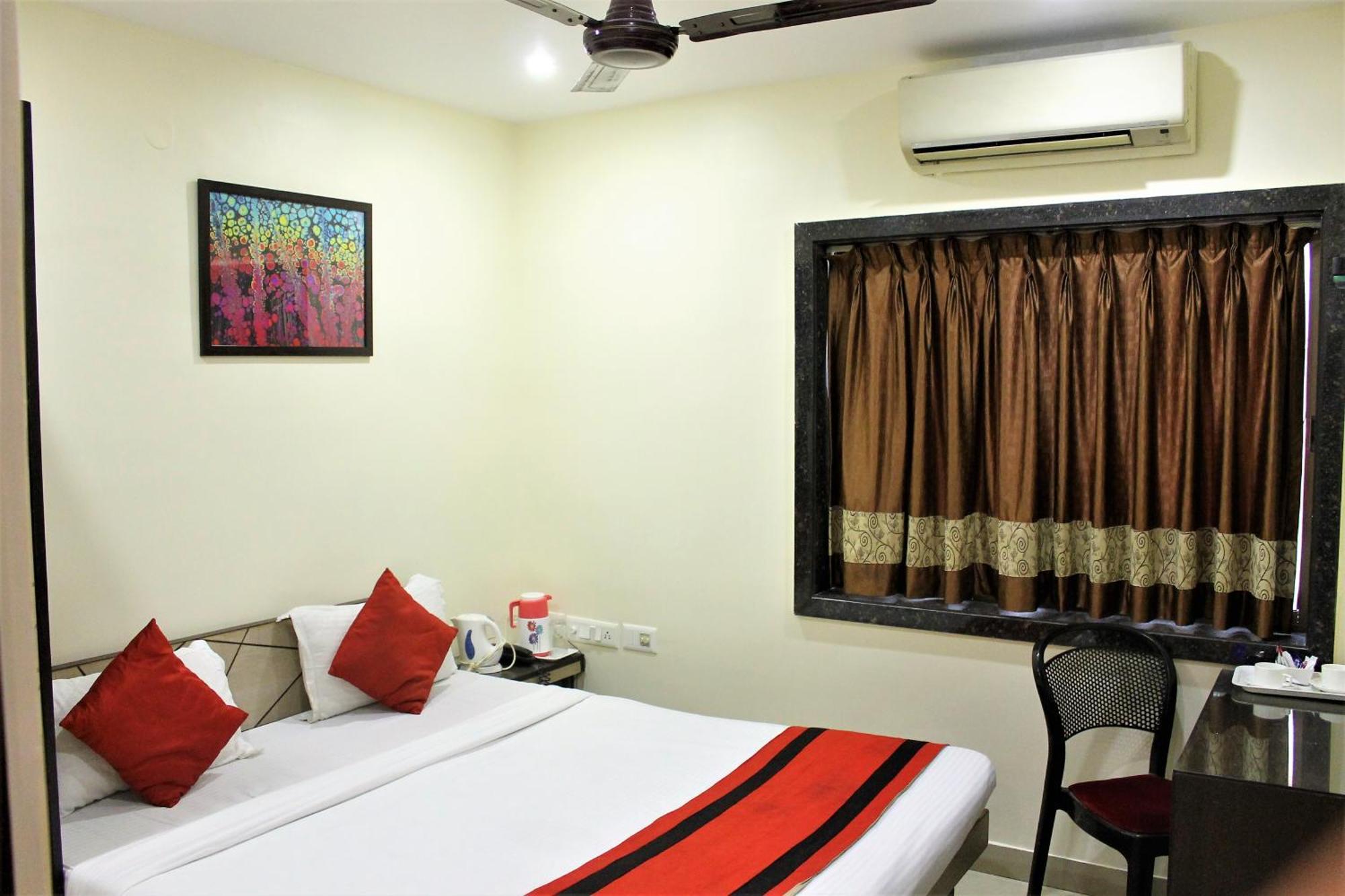 Reliable Inn Calcutta Buitenkant foto