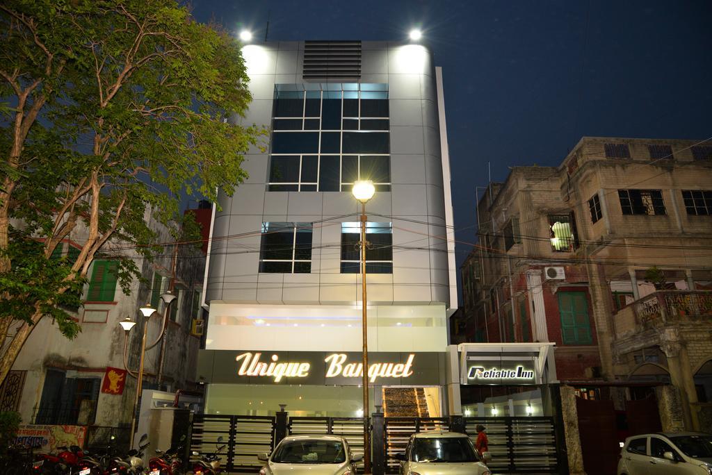 Reliable Inn Calcutta Buitenkant foto