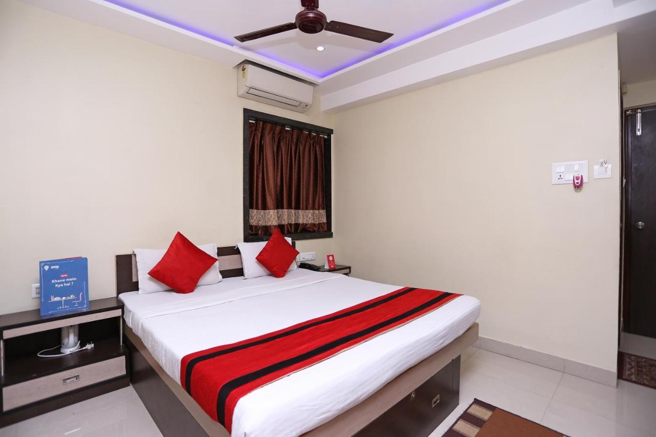 Reliable Inn Calcutta Buitenkant foto