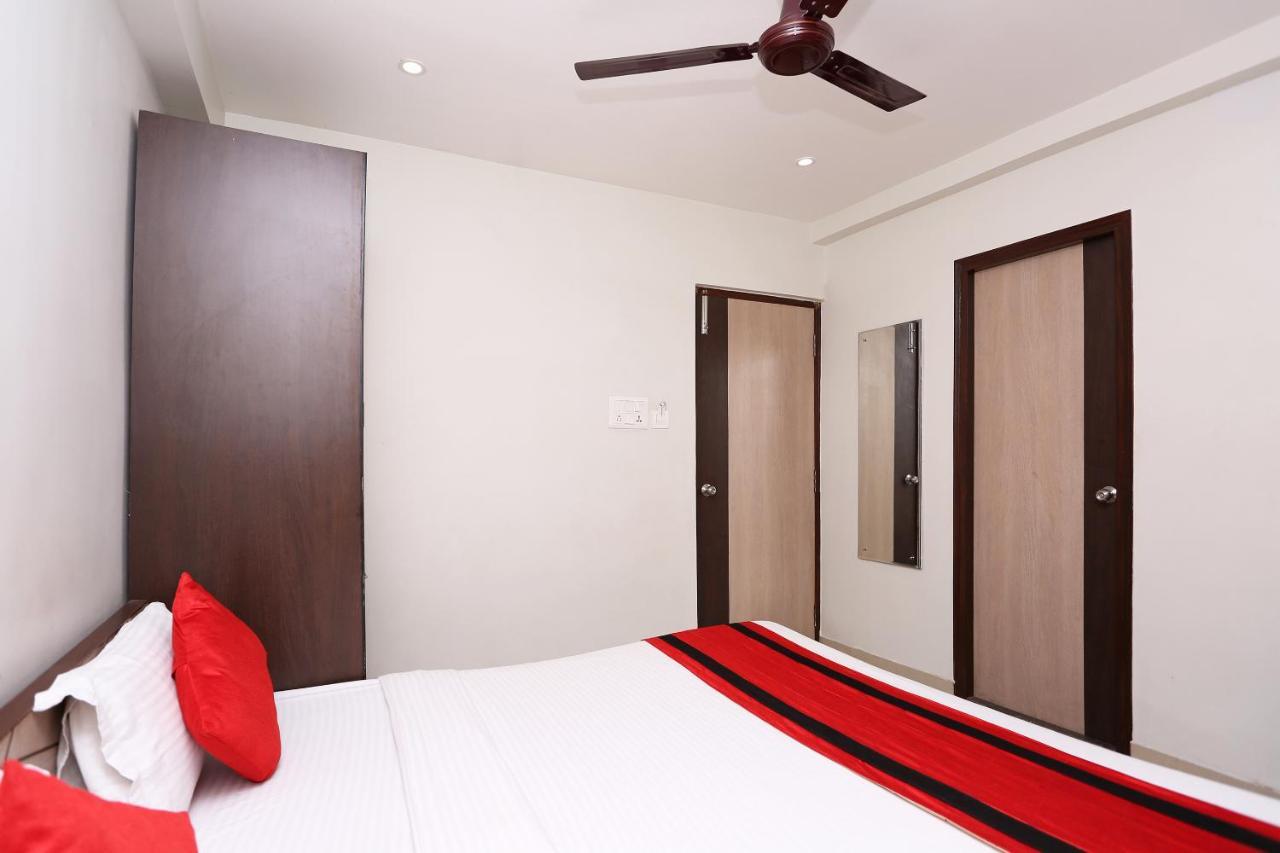 Reliable Inn Calcutta Buitenkant foto
