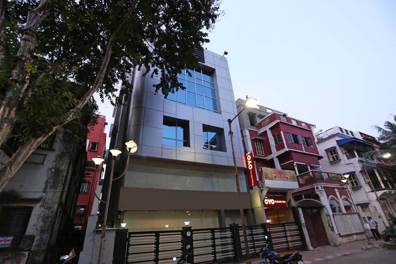 Reliable Inn Calcutta Buitenkant foto