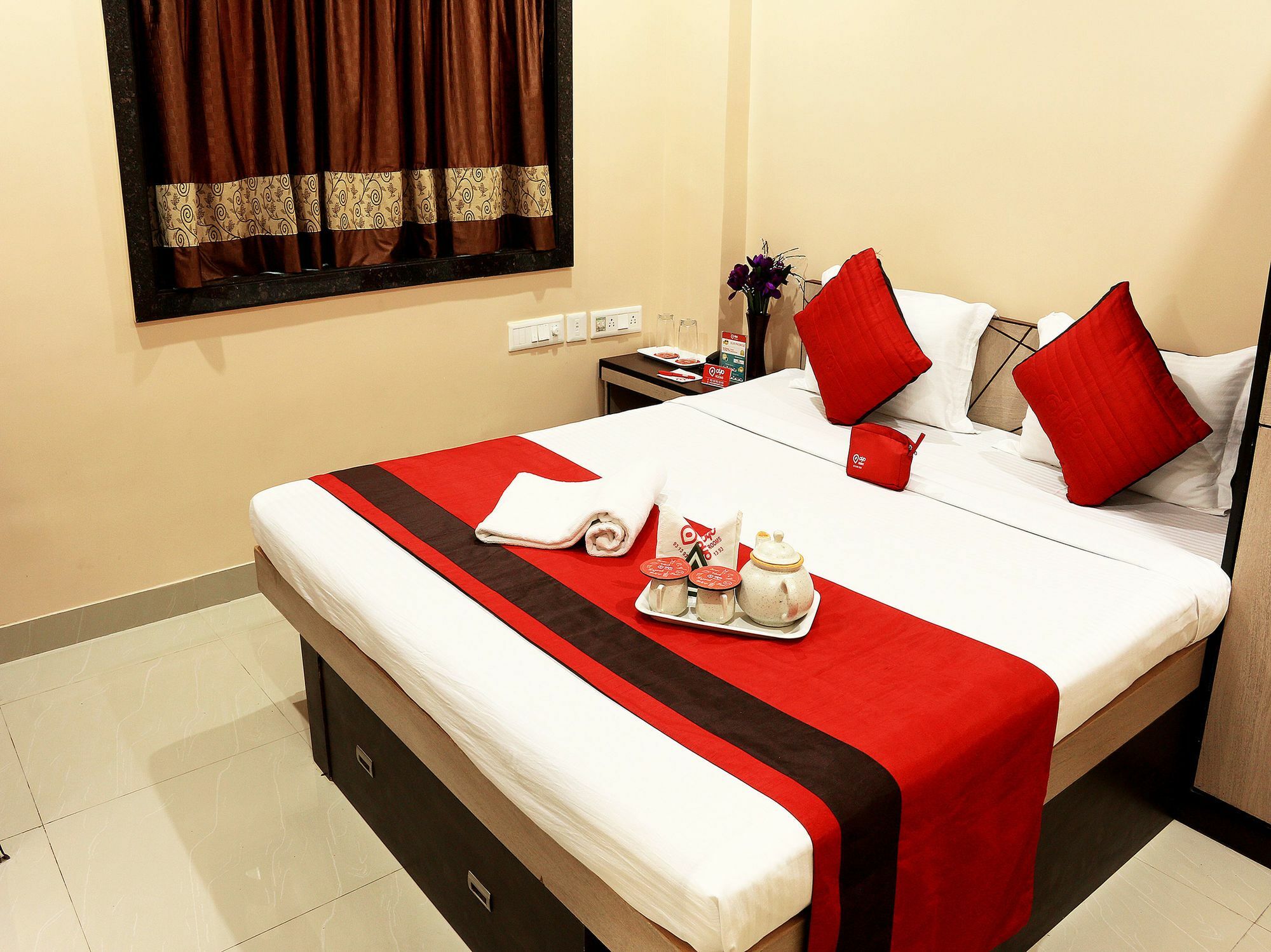Reliable Inn Calcutta Buitenkant foto